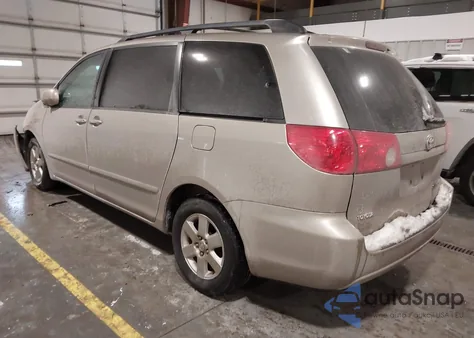 2009 Toyota Sienna Xle from USA, damaged, VIN 5TDZK22C29S242805